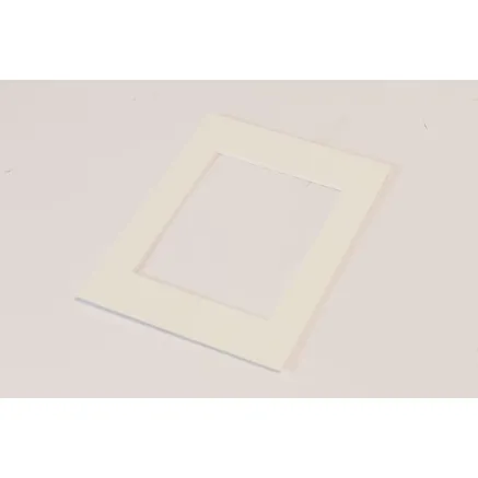 FOCUS PASSEPARTOUT RECTANGULAR 24X30 WHITE