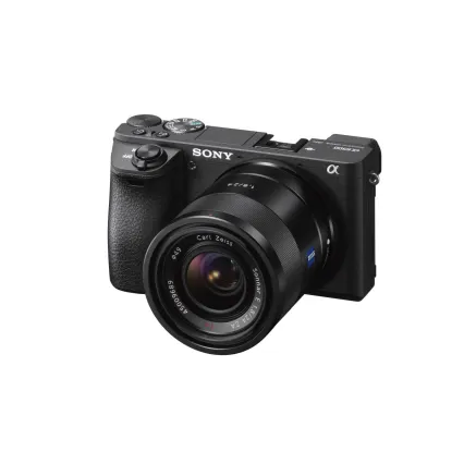 Sony A6400 + 18-135mm OSS (Black) (ILCE-6400M/B) (6400) (Alpha 6400)