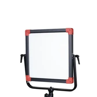 LED Gaismas paneļi - Swit PL-E90 3KIT, Set of 3x90W LED Softlight, 2200lx, V-Mount - ātri pasūtīt no ražotāja