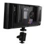 Falcon Eyes T6 bicolorus LED žvalpu panelis, pateiktas nuo pabaigos, įmininkas mini baldo galvų, su atblokų mygtuku, LCD ekranu, roatūros vadovėju ir batų šokėliais, kompaktiškas 20 W žvalpu šaltinis foto ir videotvarko.