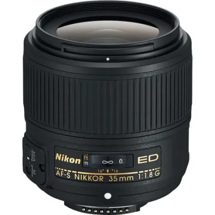 Nikon AF-S NIKKOR 35mm f/1.8G ED FX objektyvas