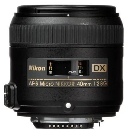 Nikon AF-S DX Micro NIKKOR 40mm f/2.8G