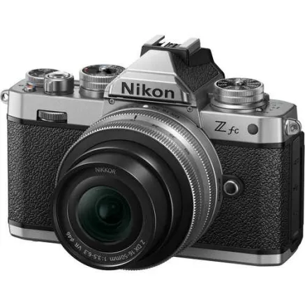 Nikon Zfc + NIKKOR Z DX 16-50mm f/3.5-6.3 VR + NIKKOR Z DX 50-250mm f/4.5-6.3 VR
