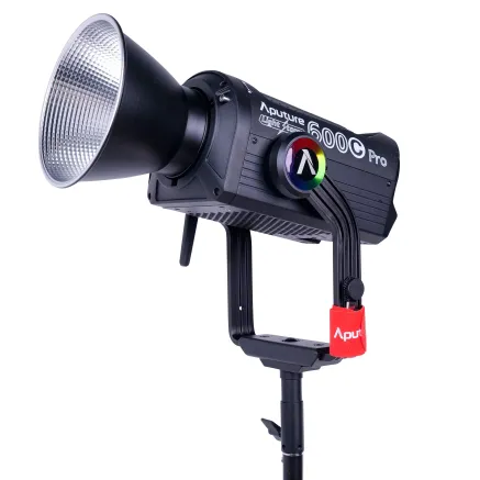Aputure Light Storm LS 600c Pro LED lamp - V-mount