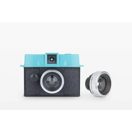 Lomographische AG Lomography Camera Diana Baby&12 mm lens + Lomo Metropolis film (110 format)