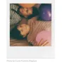 Polaroid Originals spalvotoji 600 filmo paketė (2 vnt.), su ikoniška balta rama, 8 blizgančios nuotraukos viename pakete Polaroid 600 ir i-Type kameroms.