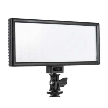 Viltrox L132T Professional & ultrathin LED light