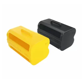Nitecore NBM41 4‑sloto 21700 baterijos magazinas, žaliaus ir juosios krāsų, stiprus plastikos laipsnių su Velcro pautuoju, lengvas pasiūstumui
