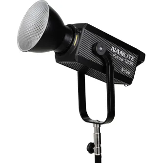 LED Monobloki - NANLITE FORZA 720B LED SPOT LIGHT WITH TROLLEY CASE FORZA 720B KIT-ST - ātri pasūtīt no ražotāja