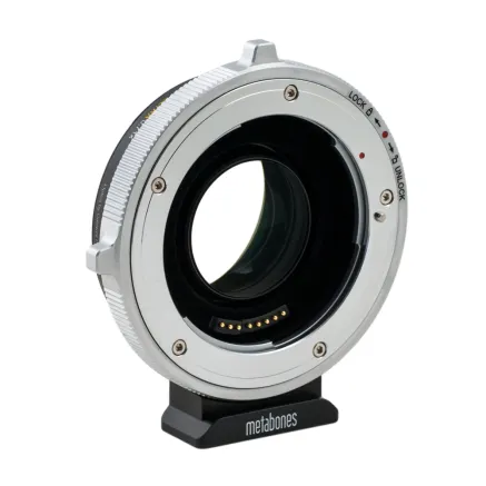 Metabones Canon EF Lens to RF-mount T CINE Speed Booster ULTRA 0.71x MB_SPEF-EFR-BT2