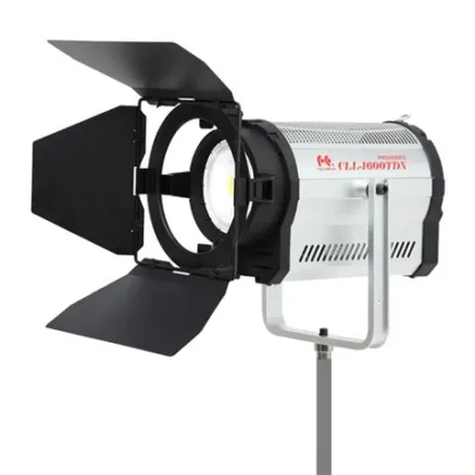 Falcon Eyes Bi-Color LED Spot Lamp CLL-1600TDX with free Octabox & Honeycomb