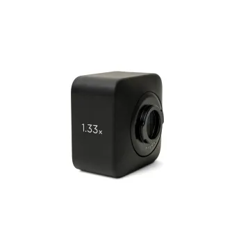 Moment 1.33x Anamorphic Lens - Gold Flare | T-Series 130-102