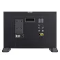 Apsukta juoda 21,5 colio Feelworld SEETEC LUT215 3D Broadcast Monitor su HDMI, 3G-SDI, USB prievadais ir garso lizdais. Apima metalinį korpusą, V tipo montavimo plokštę ir valdymo mygtukus.