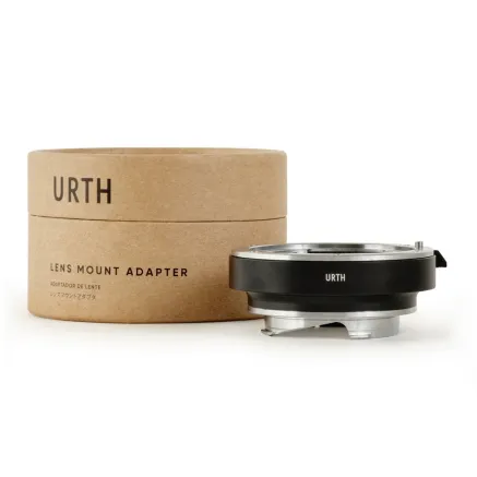 Urth Lens Mount Adapter: Compatible with Leica R Lens to Leica M Camera Body ULMA R M