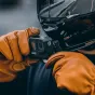 Falcam F22 greito atleidimo plokštė veiksmo kamerai, saugiai pritvirtinta prie GoPro, paruošta nuotykiams.