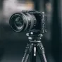 Falcam F22 & F38 & F50 greito atleidimo narvas Sony ZV-E1, aliuminio konstrukcija, 160 g, keli montavimo taškai, neslystančios pagalvėlės, skylė diržui.