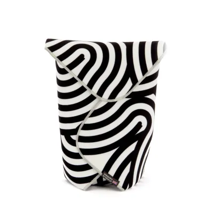 3 Legged Thing WRAPZ Self adhesive Reusable Cloth Wrap Swirl Small WRAPZ SWIRL SML