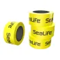 Keturi ryškiai geltoni Sealife Flex-Connect buoyancy plaukimo žiedų ritinėliai sukrauti, su papildomu ritinėliu šalia, demonstruojantys didelės matomumo apvalkalą ir juodą SeaLife ženklą.