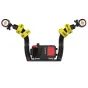Sealife Flex-Connect Buoyancy Floatation Ring Kit (SL931) su dviem lankstiais rankomis ir ryškiai geltonais matomais plūdrumo žiedais, pritvirtintais prie juodos SeaLife SportDiver kameros, suteikiančiais 113 g teigiamo plūdrumo