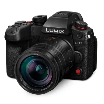 Discontinued - Panasonic Lumix GH7 Body with Leica 12-60mm /2,8-4,0 OIS DUAL IS (DC-GH7LE)