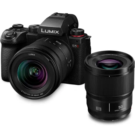 Panasonic Pro Panasonic Lumix S5M2 Body + S-R2060 + S-S50 Lens (DC-S5M2WE)