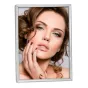 Eleganti sidabrinė Zep Photo Frame 120S04-34 7x10 cm nuotraukoms, su išskirtiniu dizainu ir detalizuotais akcentais.