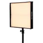 NANLITE PavoSlim 240B Bi-Color LED Panel Light, sumontuota ant juodo stovo su baltu fonu, demonstruojanti savo ploną metalinį korpusą ir reguliuojamą valdymo bloką, su prekės ženklu 'NANLITE' vertikaliai šone.