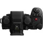 Panasonic Lumix DC-S5M2XE be veidrodinė fotoaparato korpusas iš viršaus, juodo dizaino su režimo, ISO, fokuso zonos ir užrakto mygtuko valdymo ratukais