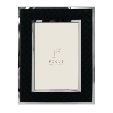 FOCUS CAMELLIA BLACK 10X15 132948