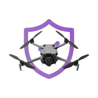 DJI Mini 5 Pro dronas su kamera ir propeleriais, viršaus perspektyva ant balto fono