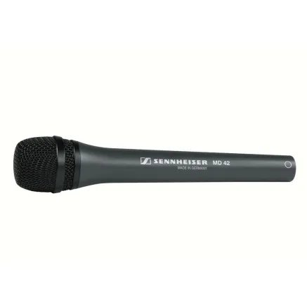 Sennheiser MD 42 - Dynamic reporter microphone with spherical characteristics