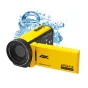 Easypix Aquapix WDV5630 vandeniui atspari 4K vaizdo kamera su vandens šlako efektu, rodoma priekis ir šonas su geltona pakuote
