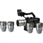 NiSi Athena Prime Rewind 14mm T2.4 PL-Mount objektyvas su 24mm, 35mm, 50mm ir 85mm objektyvų komplektu, puikiai tinkantis kinematografijai su senoviniu stiliumi ir moderniais valdymo sprendimais, pavaizduotas su Sony kinokamera 