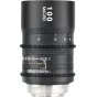 Tokina 100mm Makro T2.9 kinematografinis objektyvas su EF prijungimu: priekis su bešumų fokuso ratu ir 9 lapelių diafragma 4K makro filmavimui