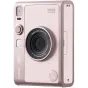 Fudžifilmo Instax Mini Evo USB-C fotografijos aparatas švelniai rožinėje spalvoje su 28mm F2.0 objektyvu ir fokusavimo diapazonu nuo 0.1m iki begalybės