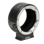 Metabones Leica R į L-mount T adapteris su elektroniniu diafragmos valdymu, preciziškai pagamintas iš žalvario, su vilnonių išklota vidine dalimi ir nuimamu Arca-tipo statyvu.