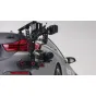 Tilta Hydra Alien automobilių montavimo sistema Pro komplektas HDA-T02-A-AB su DJI RS 2 stabilizatoriumi, montuojamas ant BMW galinio lango, su hidrauliniu smūgio sugėrimu, keliais prisukamais puodeliais ir monitoriaus laikikliu