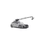Tilta Hydra Arm Mini Basic Kit su V Mount ant Audi automobilio, skirtas profesionaliam vaizdo filmavimui iš judančio transporto su išsikišusia krano rankena ir kameros stabilizatoriumi