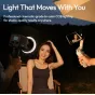 Ulanzi C60 60W dvigubo spalvos LED vaizdo šviesa apšviečianti subjektą lauke sutemose, naudojama su telefono stabilizatoriumi profesionaliam filmavimui, teikianti reguliuojamą 2500K-6500K spalvos temperatūrą aukštos kokybės rezu