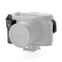 Tilta Leica Q3 kameros pagrindinė plokštė su ergonomine riešutmedžio rankena ir ARCA greito paleidimo įduba štabo suderinamumui