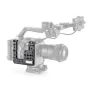 Tilta šoninė montavimo plokštė Sony FX6 su 1/4-20 ir 3/8-16 sriegiais, pritvirtinta prie kameros kėdės universaliam įrangos montavimui