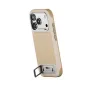 Tilta Khronos Lite iPhone 17 Pro dėklas šampano spalvos su įmontuotu dvigubu atlošo režimu ir magnetiniu priedų tvirtinimo elementu.