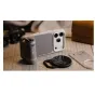 Tilta Khronos Lite iPhone 17 Pro kūrėjų komplektas šviesiai pilkos spalvos su magnetine filtrų sistema ir moduliniu korpusu, rodomas priekis ir priedai mobiliajai filmavimui.
