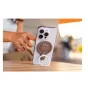 Insta360 Flow 2 Pro magnetinis telefono laikiklis su stipriais N52 magnetais, saugiai pritvirtintas prie iPhone 15 Pro, skirtas stabiliam filmavimui ir 360 laipsnių rotacijai.