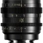 Thypoch Simera-C 35mm T1.5 kinematografinis objektyvas su T-stop atidarymo žymėmis, fokuso žiedu su atstumo žymėjimais ir juodu korpusu su auksiniais akcentais profesionaliam filmavimui.