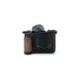 Tilta retro kameros kėdė Canon PowerShot V1 su medine rankena, šaltinio šviesos adaptatoriumi ir kailine vėjo uždanga - iš užpakalio ir viršaus