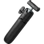 Ulanzi MT66 ClipMate 2-i-1 mini trikojis ir selfie lazdelė su greitu įtvirtinimu DJI Osmo Action kameroms, suklostytas su išskleistu jungikliu.