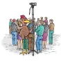Varizoom CHICKENFOOT101 anglies plunksnos monopodas su fotografijos galva, kur karikatūrinis gaidys laiko kamerą gyvybingoje lauko scenoje su stebėtojais.