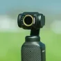 Movmax 8-kampės žvaigždės efektų filteris DJI Pocket 3 – artimas vaizdas su magnetiniu specialiųjų efektų objektyvo prijungimu