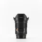 Viltrox AF 16mm f/1.8 L prizmė ultraplatūs objektyvas su metaliniu skydeliu, priekis rodantis diafragmos žiedą ir LCD informacijos skydelį